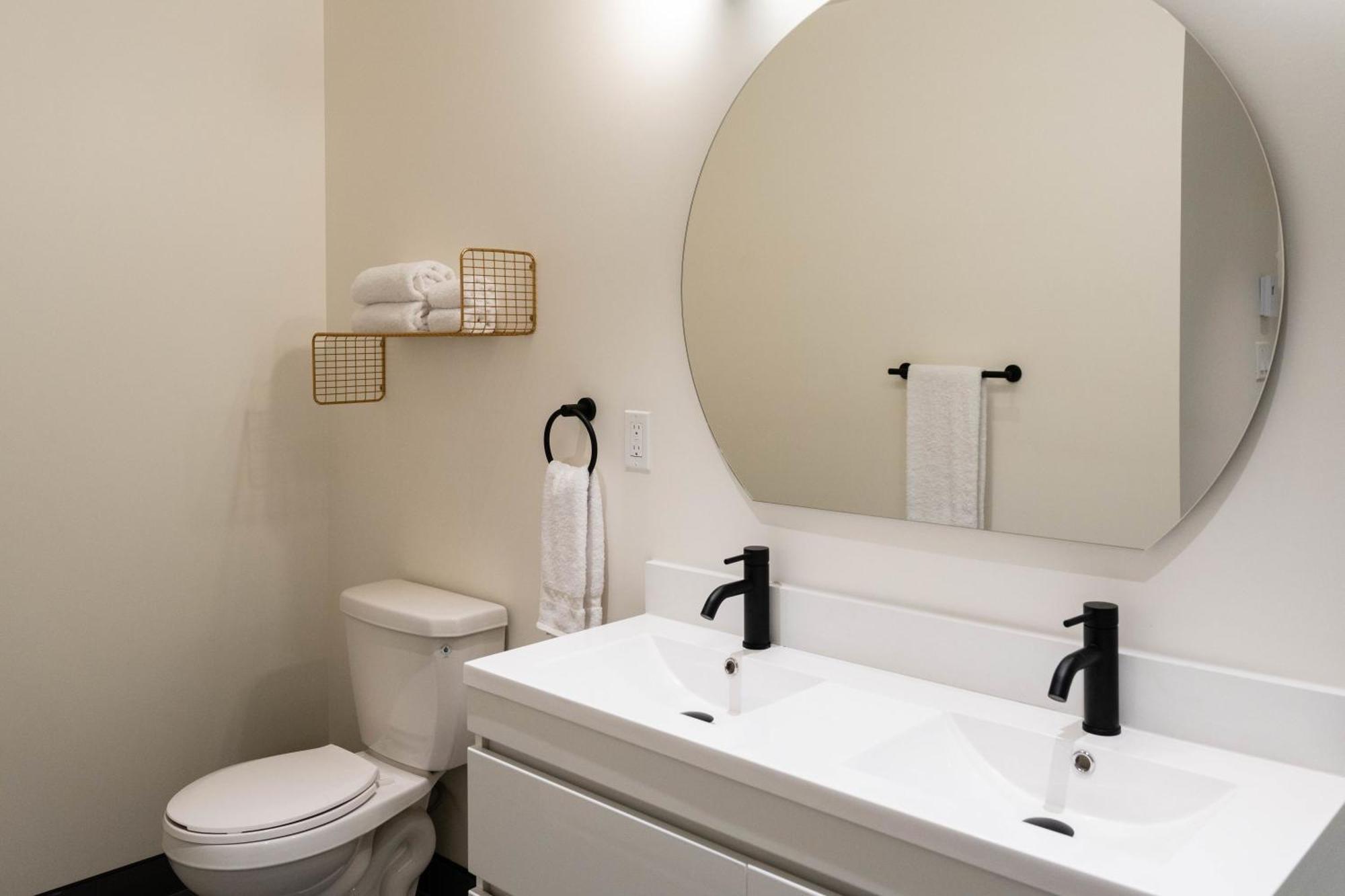 מונטריאול Maison Place Jacques-Cartier By Luxury In Transit מראה חיצוני תמונה